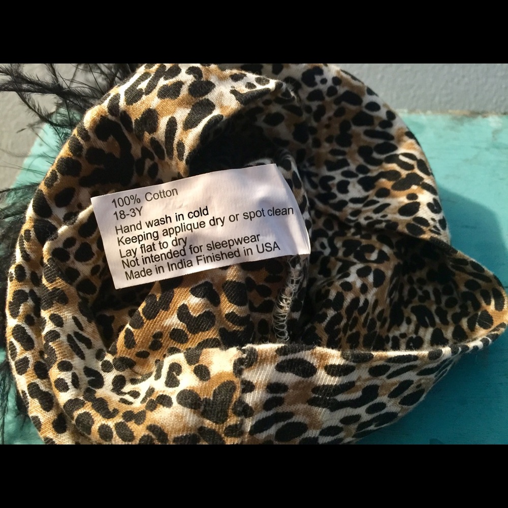 Jamie Rae Hats - Picture 3 of 5